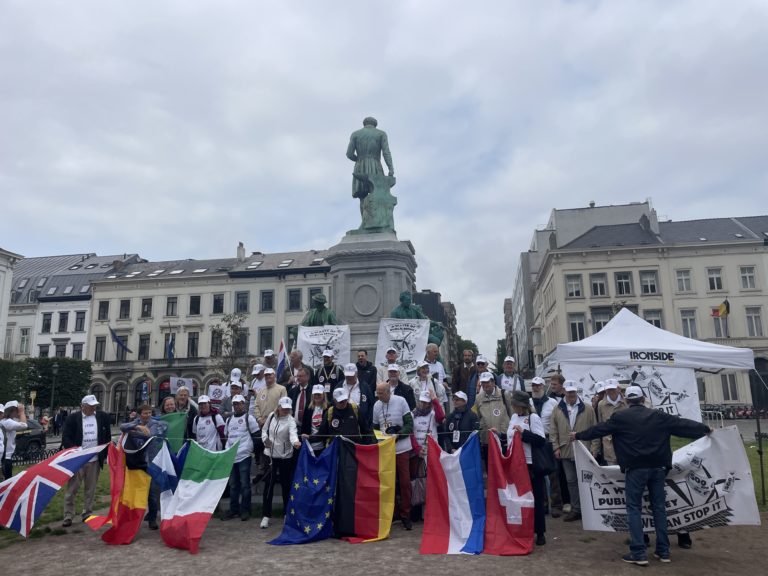 Bruxelles:une manifestation contre les dérives des énergies renouvelables